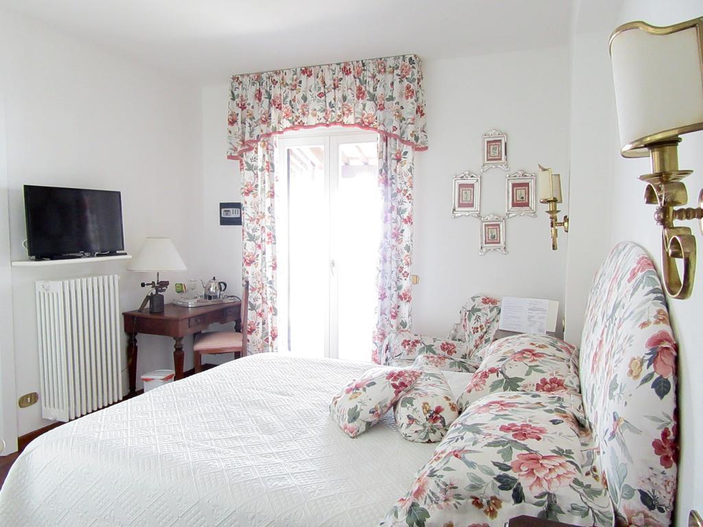 B&B Le Palme Ameglia Eksteriør bilde